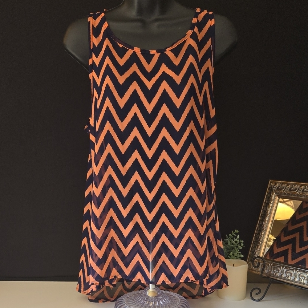 Hug Size S Boxy Orange and Blue Tank Top Relaxed Fit